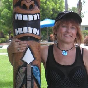 Meet your Posher, Kellie